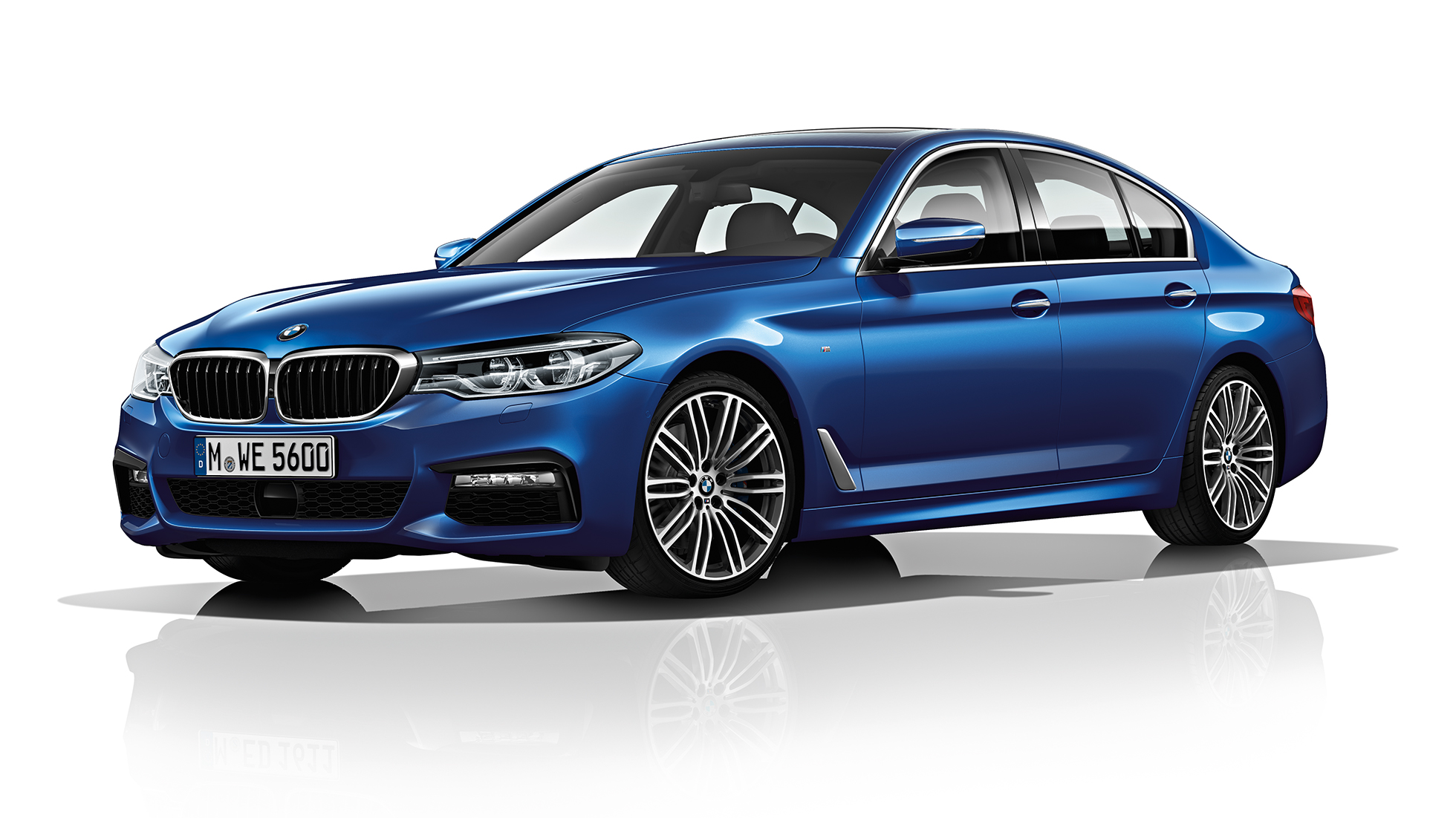 M Sport package BMW 5 Series Sedan 540i Sedan G30 Mediterranean Blue metallic three-quarter front view